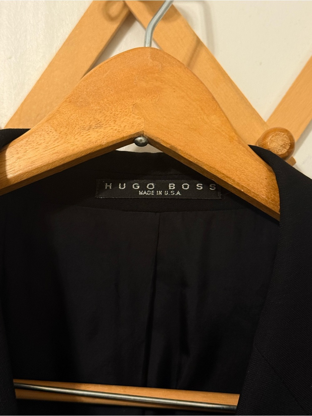 Hugo Boss Men's Black Single-Breasted Suit Blazer - Picture 2 of 5